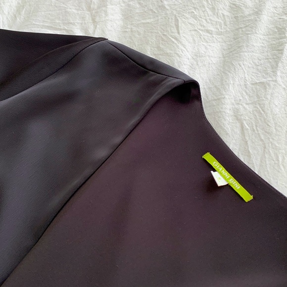 Gianni Bini Black Satin Wrap Blouse - SM - Picture 3 of 5
